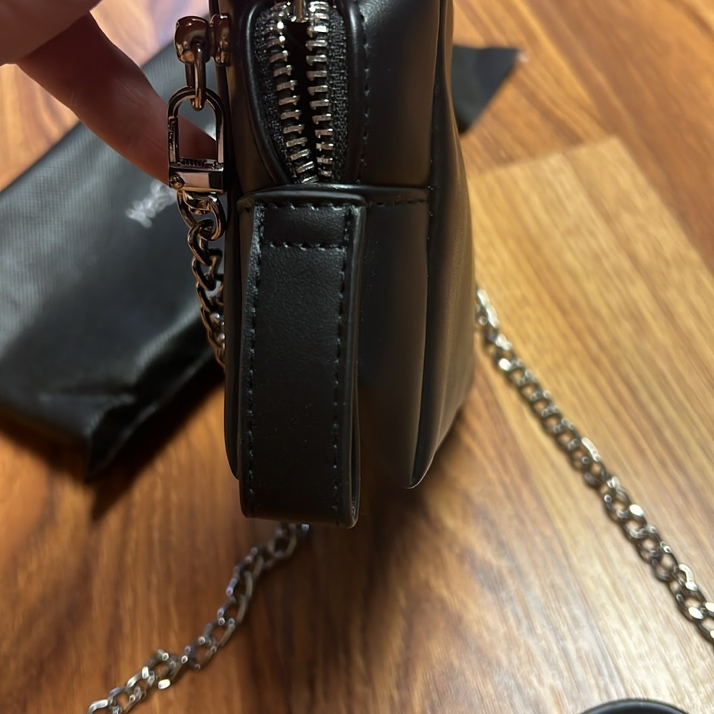 YSL makeup pouch - Picture 4 of 7